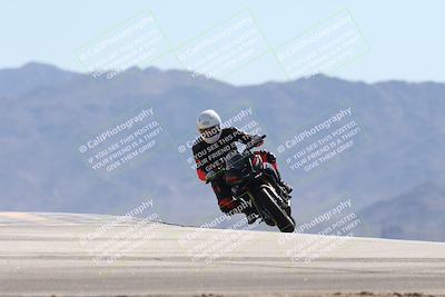 media/Oct-13-2025-Moto Forza (Mon) [[a66d839500]]/3-B Group/Session 4 (Turn 9)/